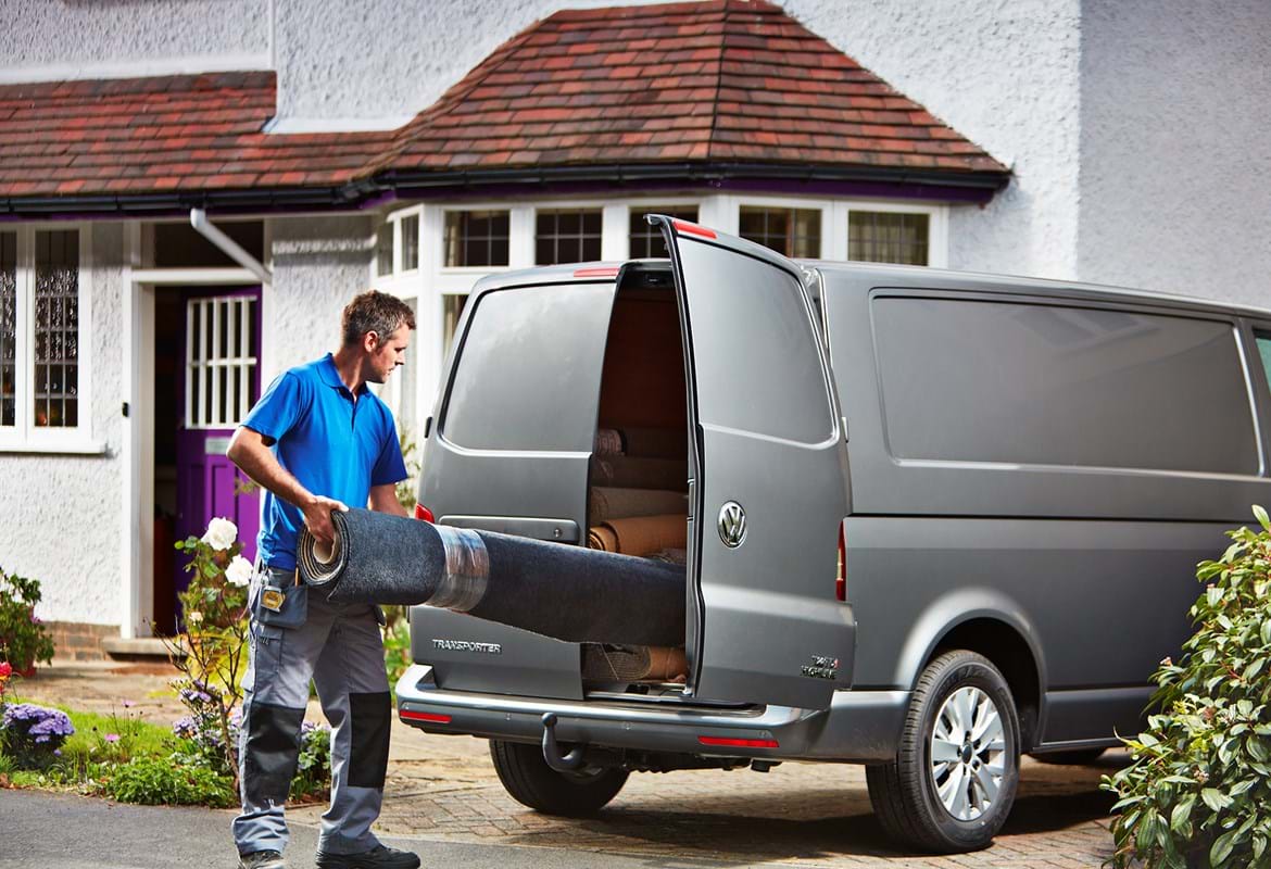 VWCV Carpet Fitter 30 9 14 002
